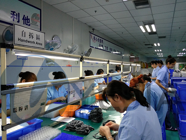 永利yl23411光电万级洁净生产车间展示