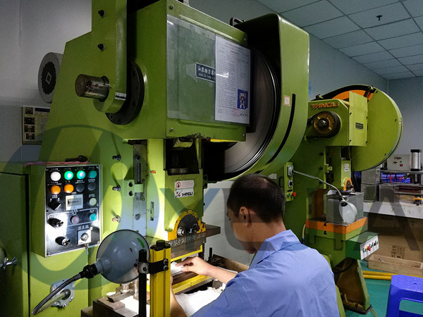 永利yl23411光电冲床生产设备